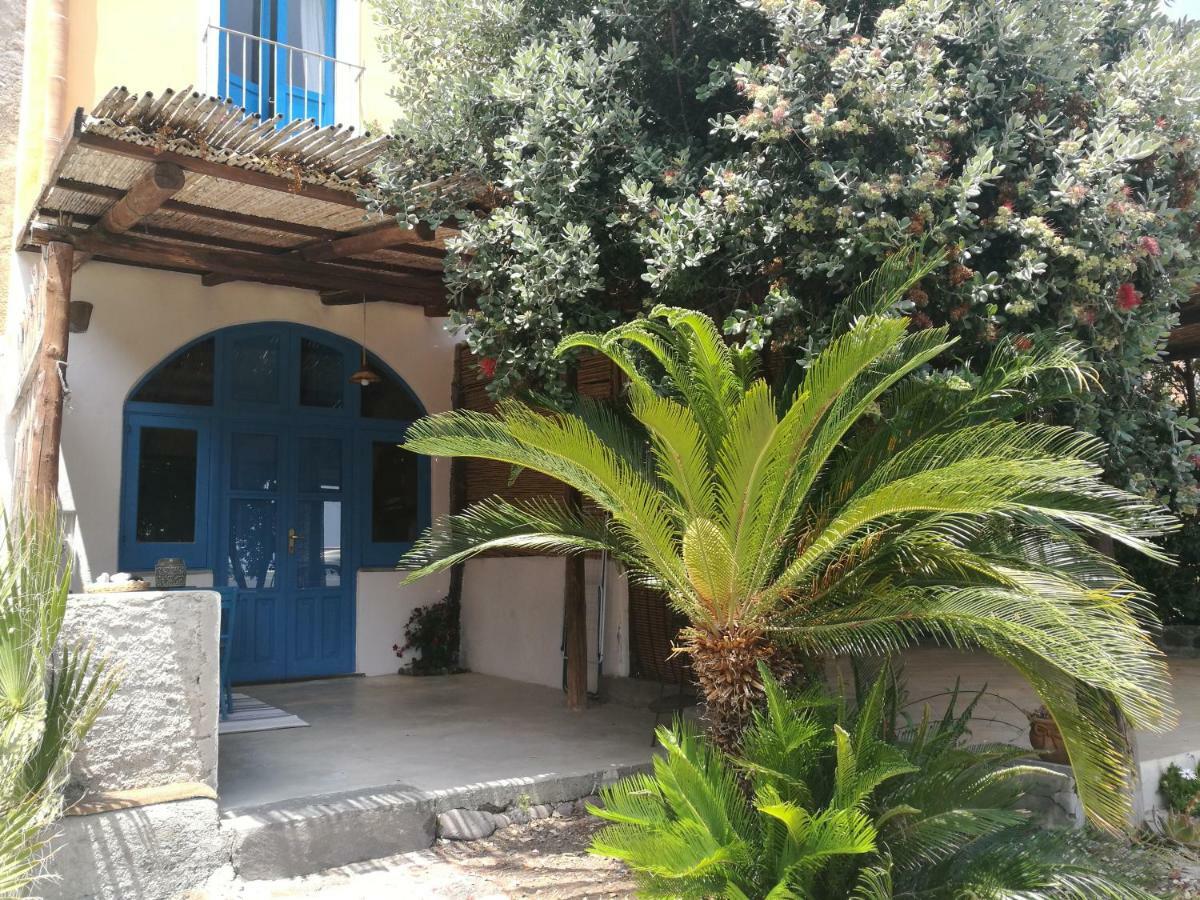 La Casa Di Via Lungomare Villa Santa Marina Salina Exterior photo
